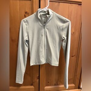 Aritzia TNAction Sage green zip up size small
